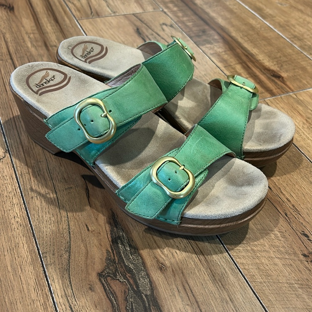 Dansko Sophie Green Clog Sandals Size 39